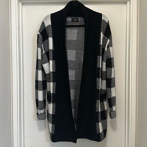 Vici, Plaid Cardigan